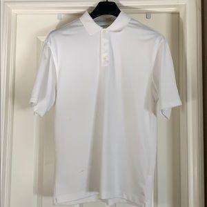 Excellent condition men’s golf shirt